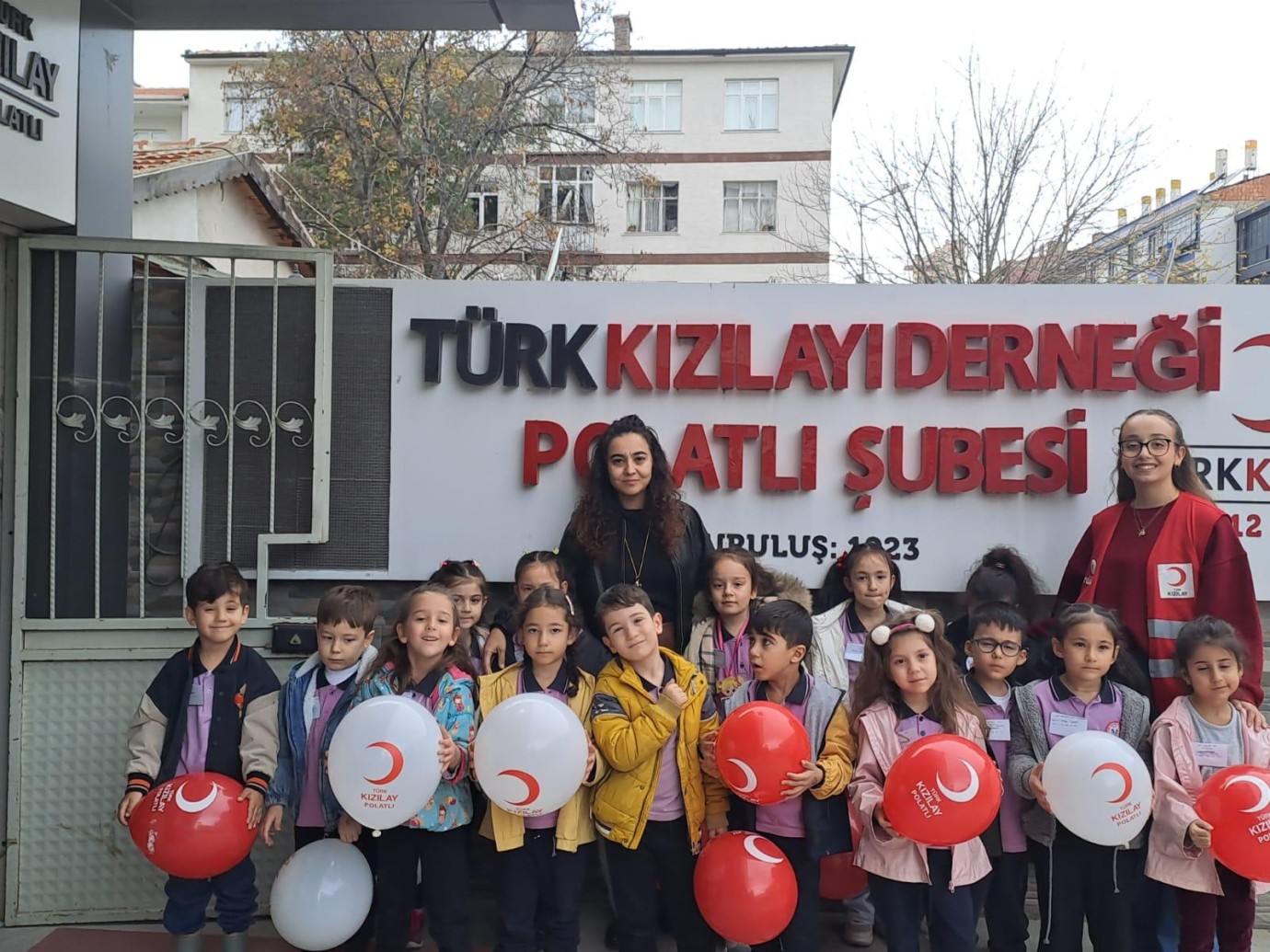 Minik Kalplere Kızılay Sevgisi