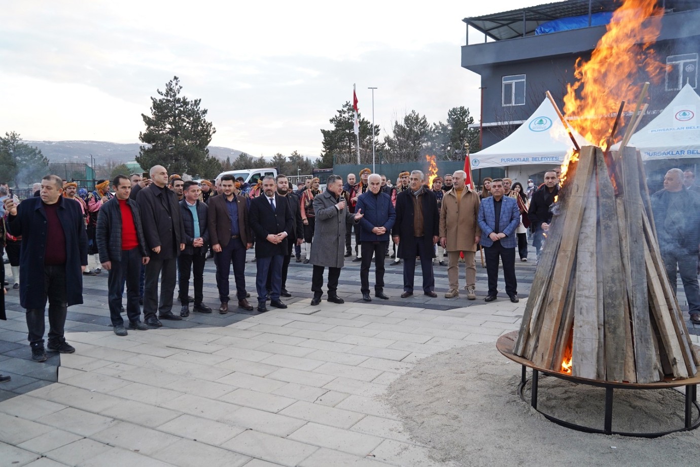 PURSAKLAR SİRKELİ MAHALLESİ'NDE 