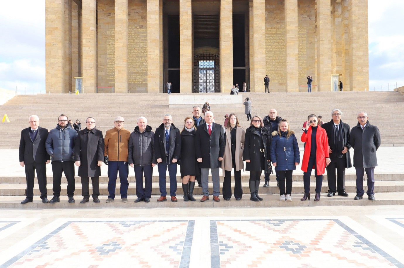 Yeni dönemin ilk adımı Anıtkabir'e
