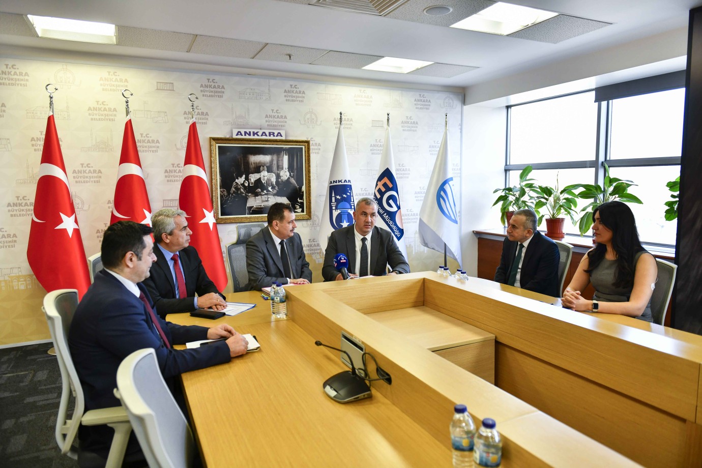 KENTTEKİ KÜÇÜK İŞLETMELERİN VETERİNERLİK HİZMET BEDELİNİN BİR KISMINI BÜYÜKŞEHİR ÖDEYECEK