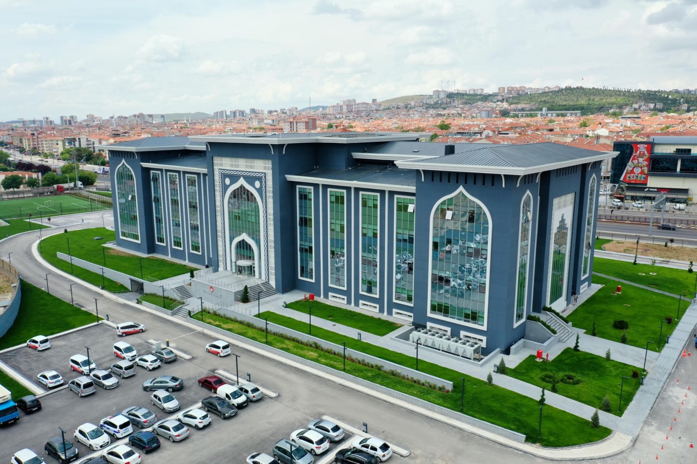 BELEDİYEDE YENİ DÖNEM 