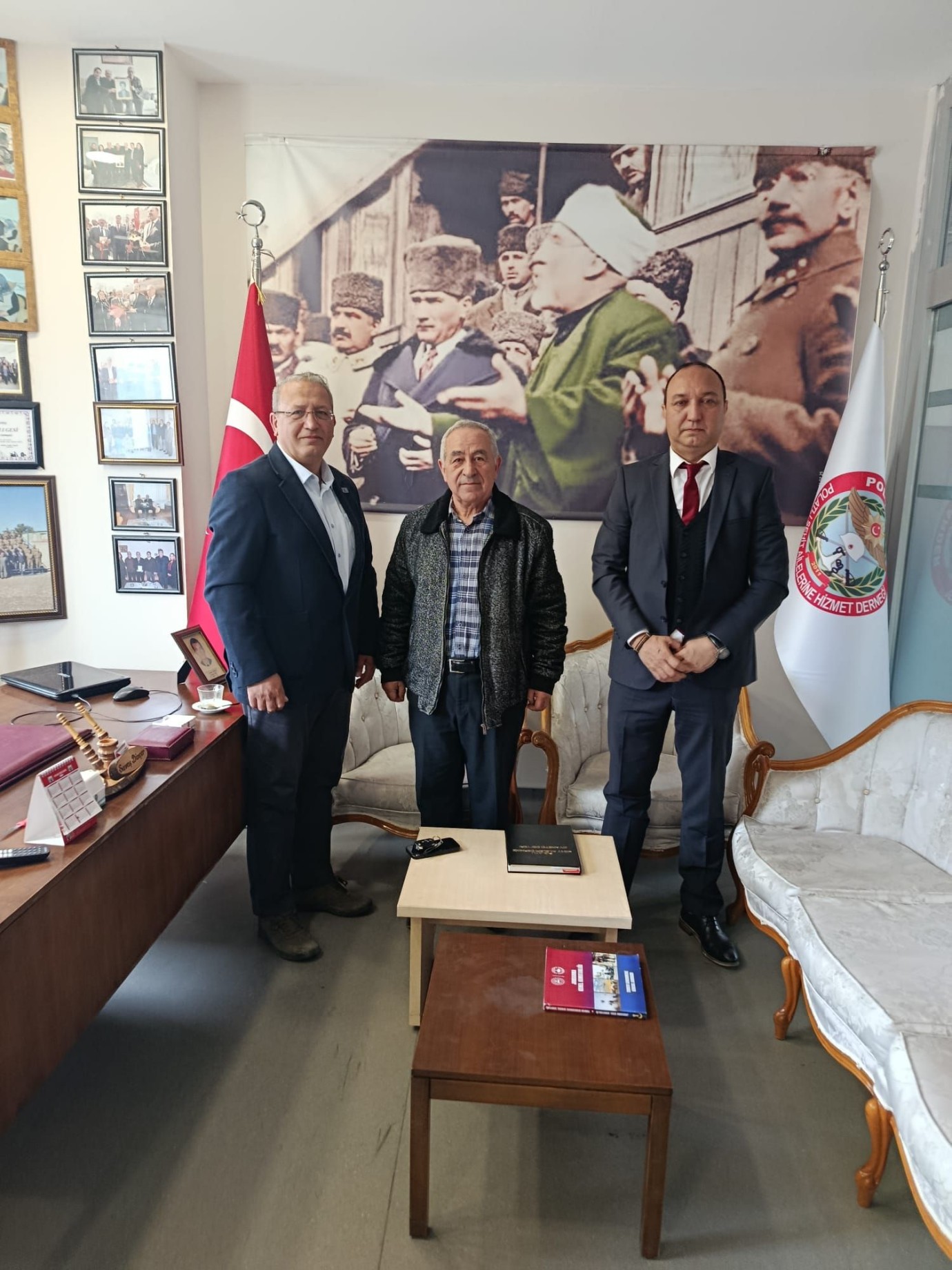 ANAHTAR PARTİ'DEN POLŞAHDER'E ZİYARET