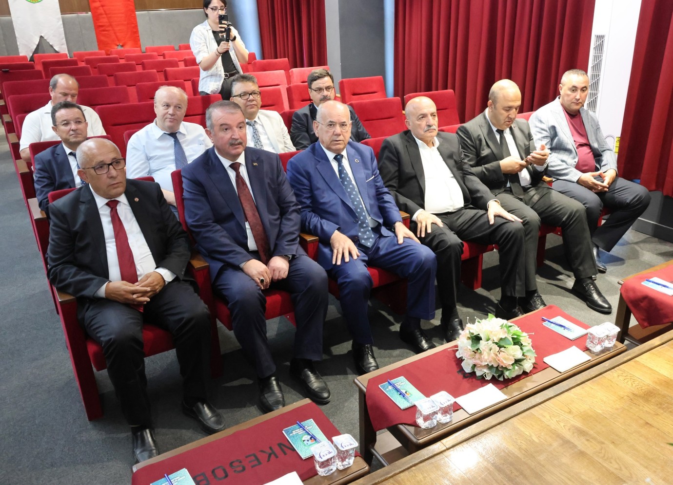 ANKESOB'DA MESLEKİ EĞİTİM MASAYA YATIRILDI