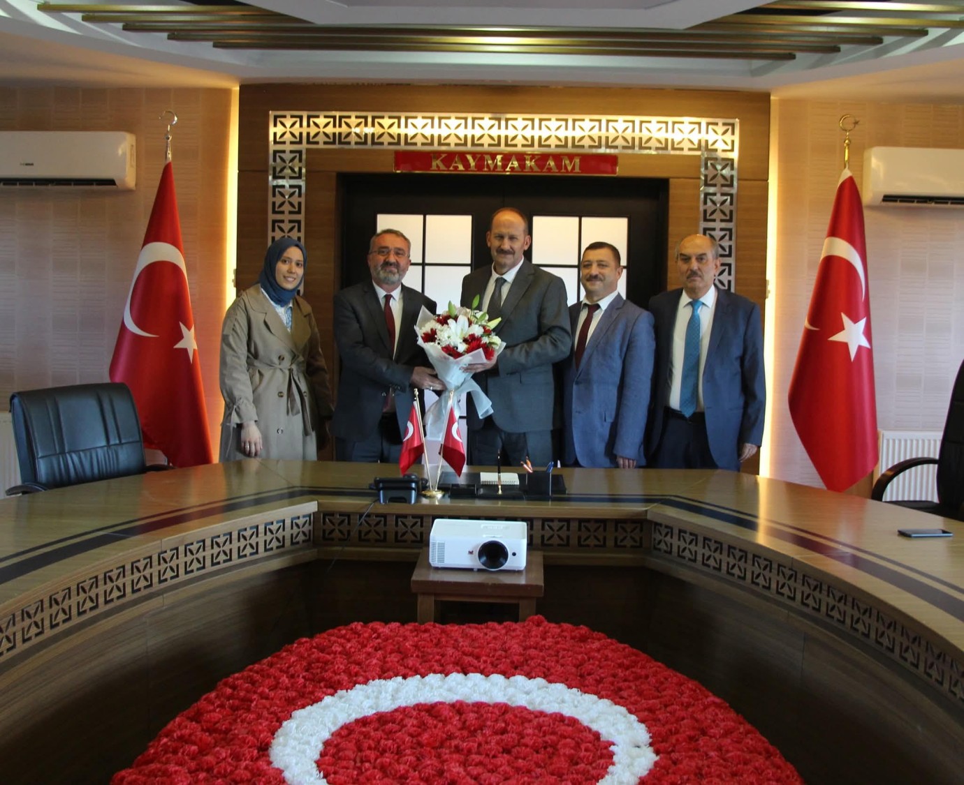 MÜFTÜLÜKTEN KAYMAKAM KANTAY’A HAFTA ZİYARETİ