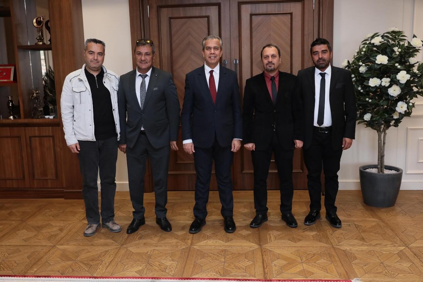 Elektrik ve Elektronik Teknisyenlerinin sorunları ve talepleri konuşuldu 