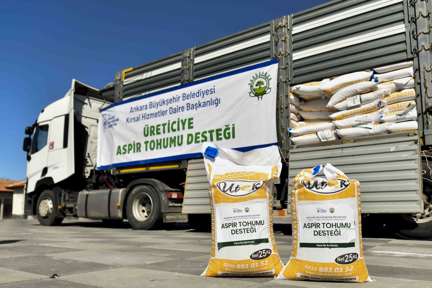 ŞEREFLİKOÇHİSAR’DA 15 BİN 450 KİLOGRAM ASPİR TOHUMU DAĞITILDI
