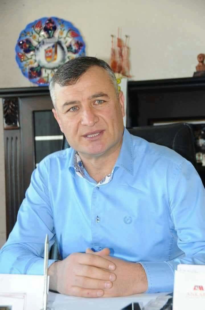 ESNAF EVİNE  EKMEK GÖTÜRMEKTE ZORLANIYOR “DEDİ , MİLLETVEKİLLERİNİ POLATLI’YA  ÇAĞIRDI