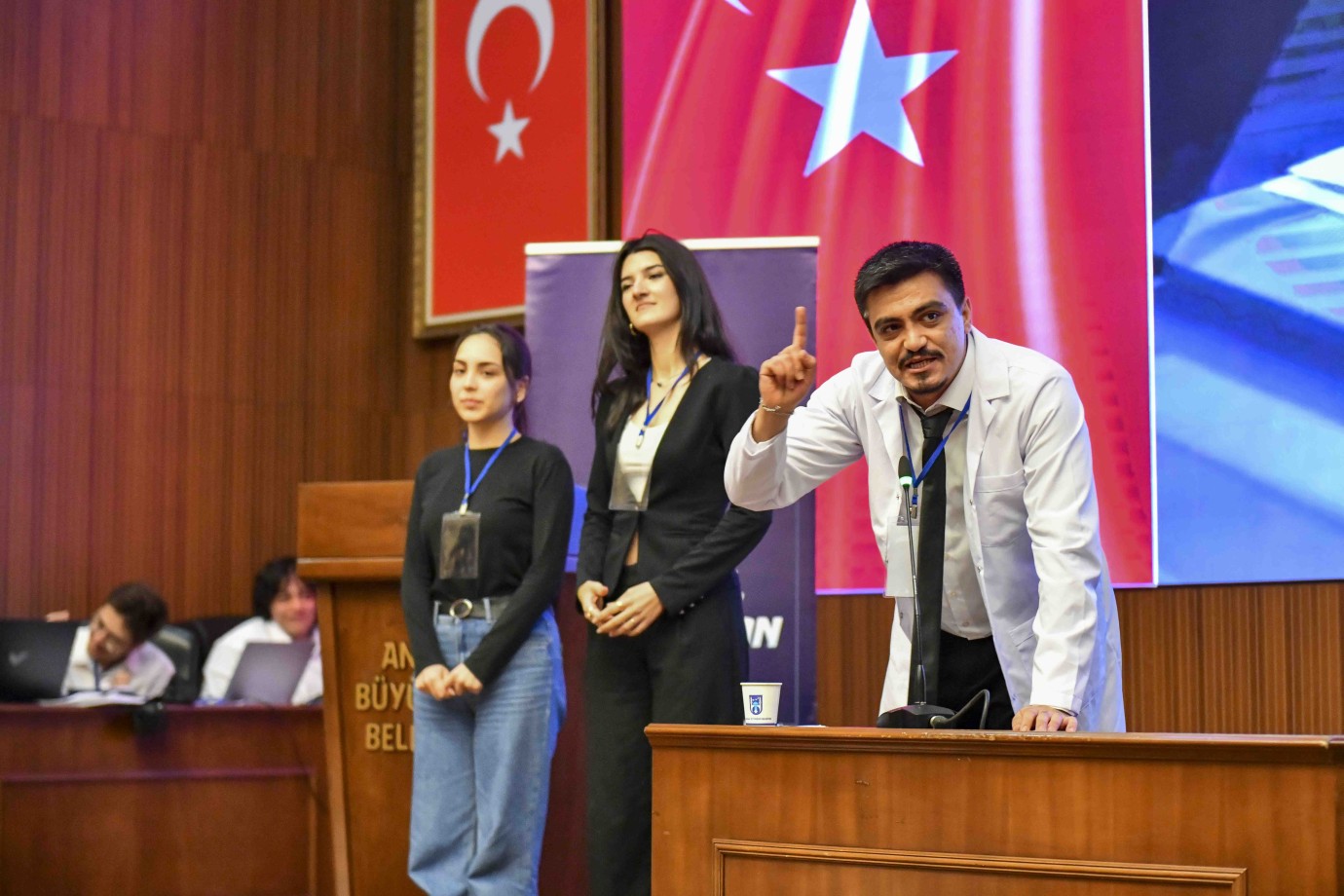 ABB BAĞIMLILIKLA MÜCADELE POLİTİKALARINI GENÇLERLE BİRLİKTE GELİŞTİRECEK   