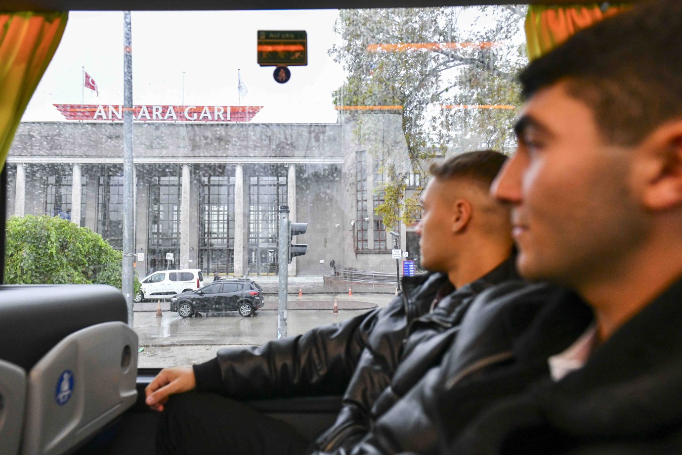 ABB’DEN ÜNİVERSİTE ÖĞRENCİLERİNE PANORAMİK ANKARA TURU